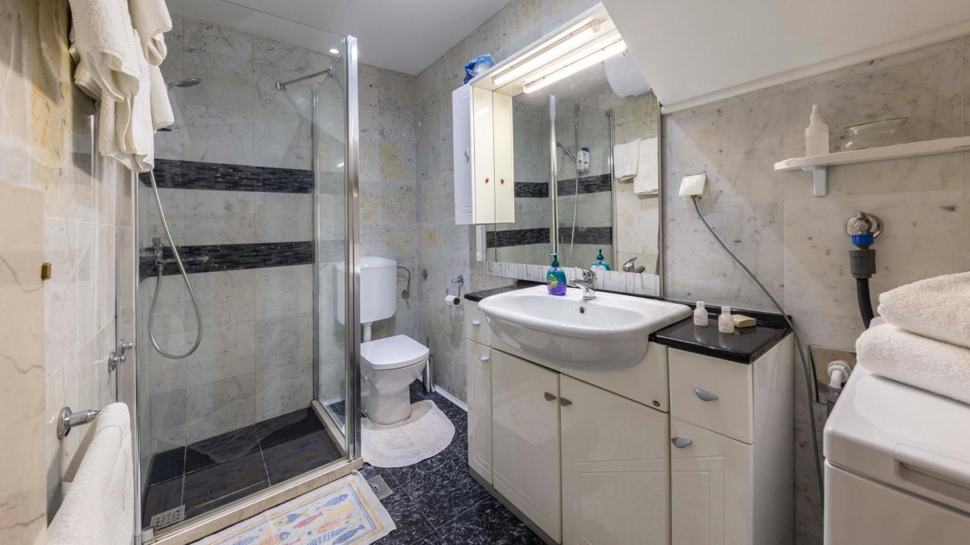 Apartment Golden Creek Magic View Дубровник Екстериор снимка