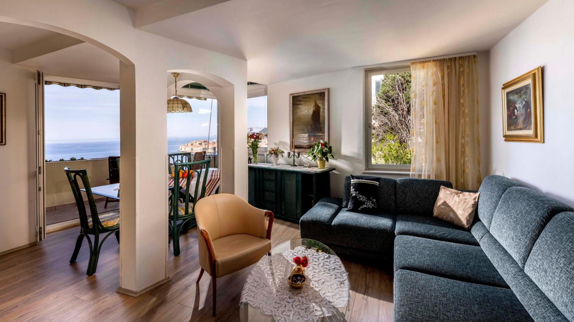 Apartment Golden Creek Magic View Дубровник Екстериор снимка